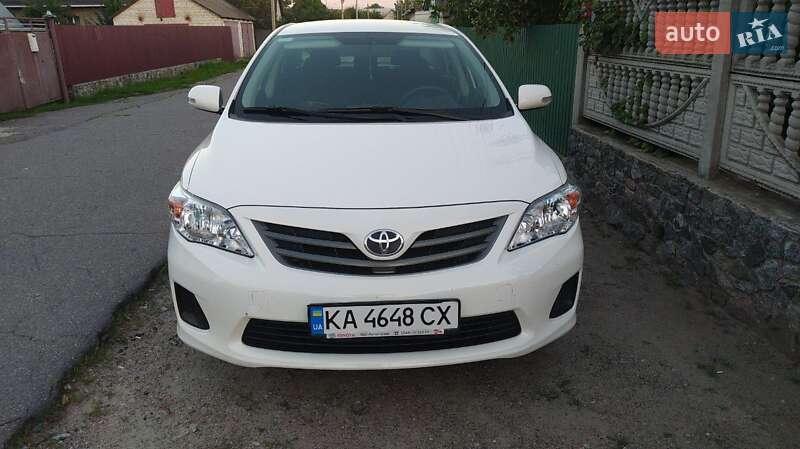 Toyota Corolla (2011)