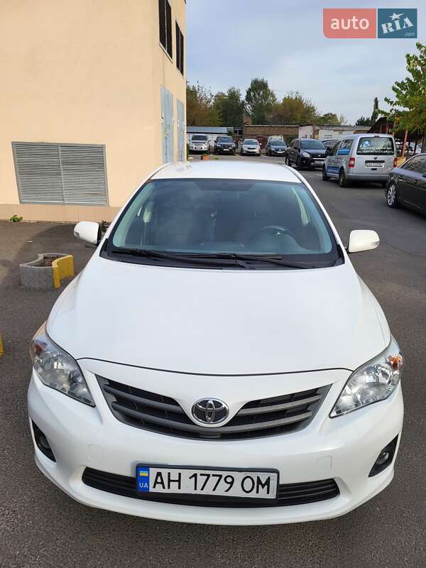 Toyota Corolla (2010)