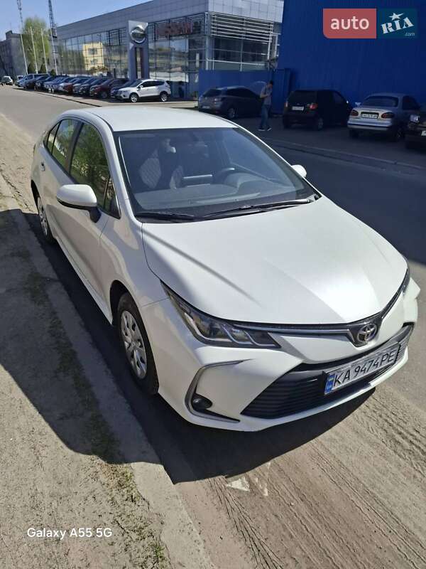 Toyota Corolla (2021)