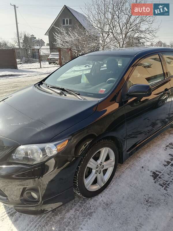 Toyota Corolla (2013)