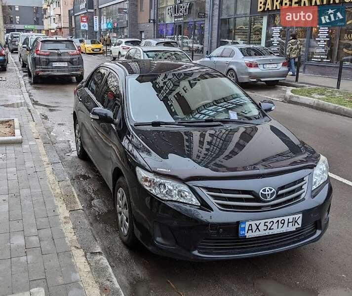 Toyota Corolla (2012)