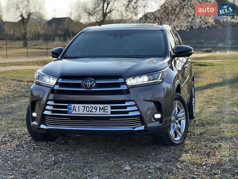 Toyota Highlander (2017)