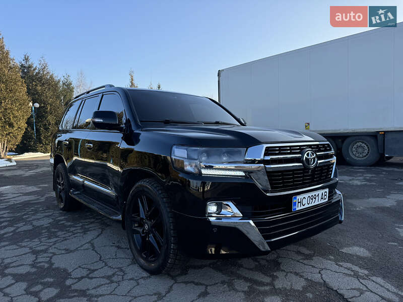 Toyota Land cruiser (2012)