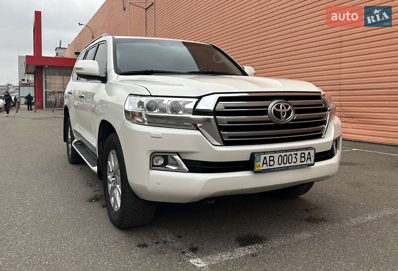 Toyota Land cruiser (2021)