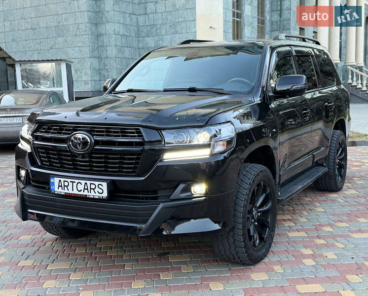 Toyota Land cruiser (2008)