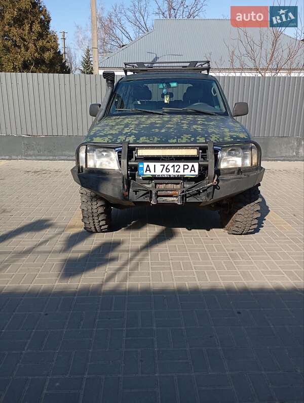 Toyota Land cruiser (2000)