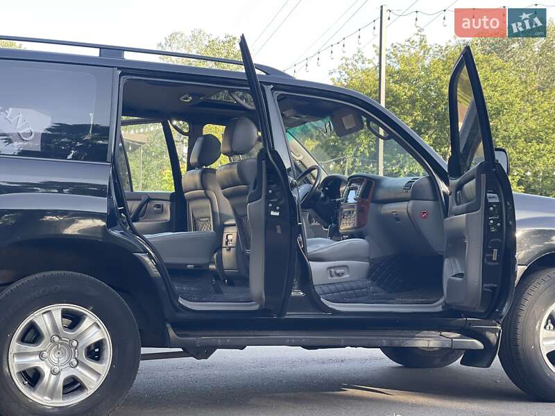 Toyota Land cruiser (2003)