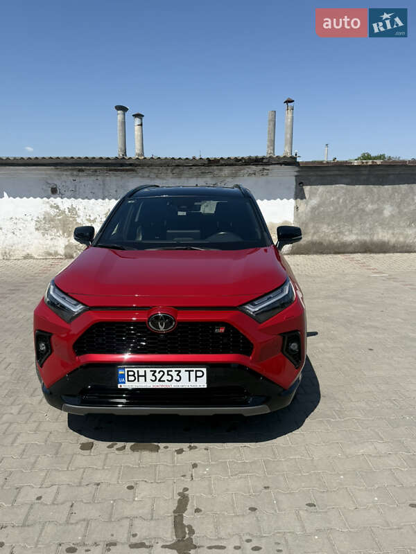 Toyota Rav4 (2024)