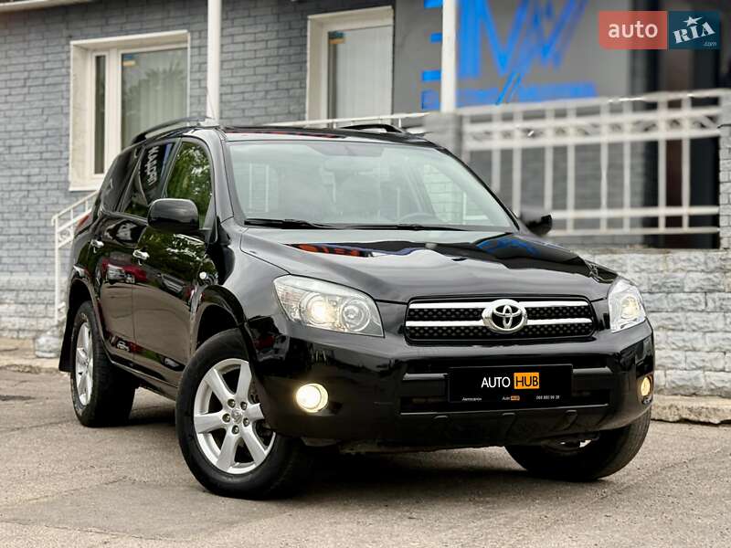 Toyota Rav4 (2008)