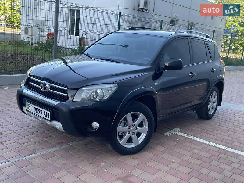 Toyota Rav4 (2007)
