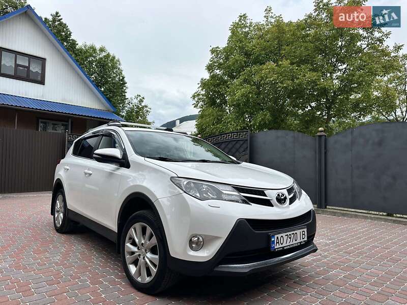 Toyota Rav4 (2014)