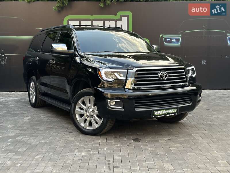 Toyota Sequoia (2012)