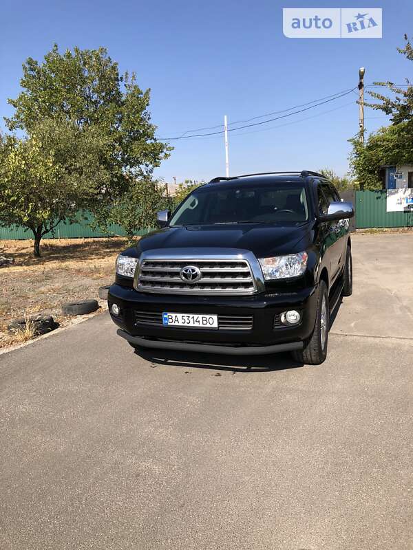 Toyota Sequoia (2008)