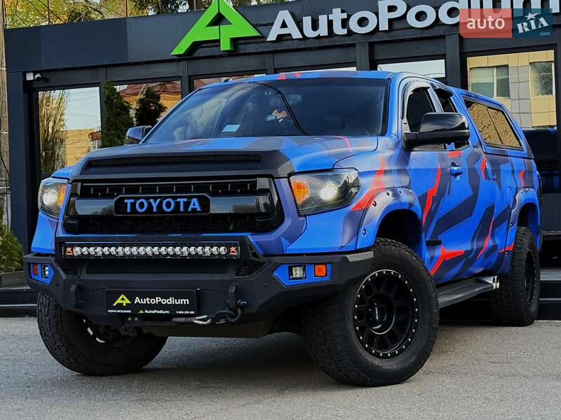Toyota Tundra (2015)