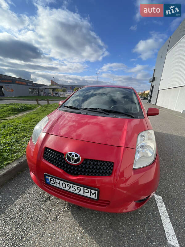 Toyota Yaris (2006)