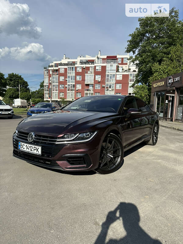Volkswagen Arteon (2017)