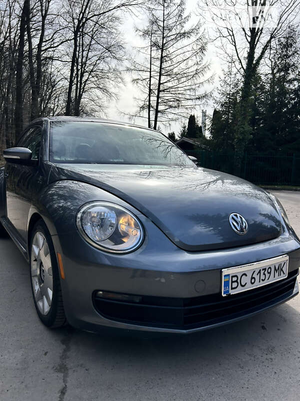 Volkswagen Beetle (2012)
