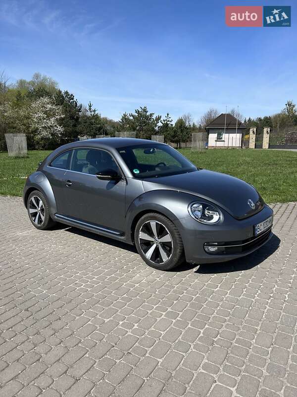 Volkswagen Beetle (2012)