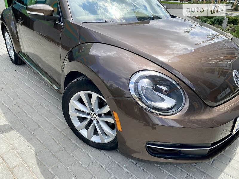 Volkswagen Beetle (2013)