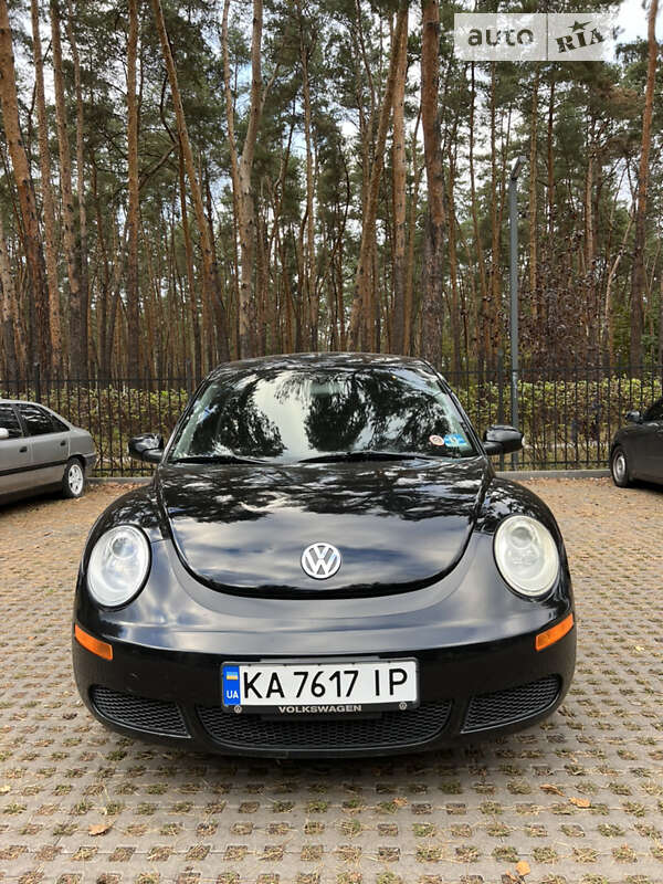 Volkswagen New beetle (2010)