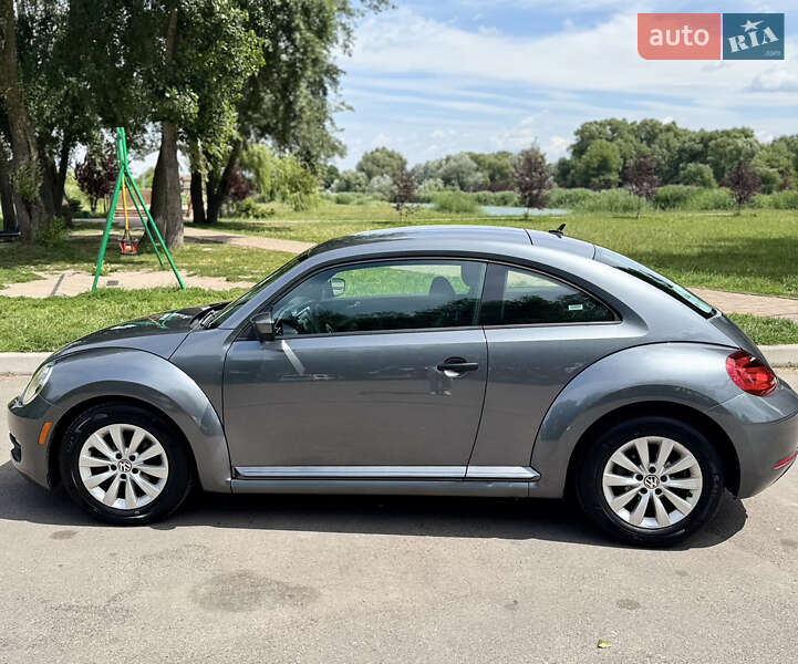 Volkswagen Beetle (2016)