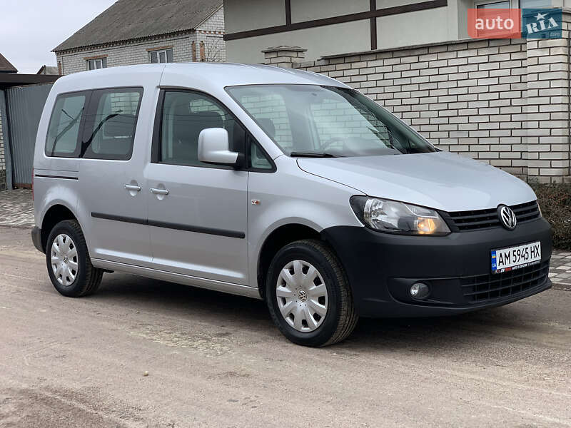 Volkswagen Caddy (2011)