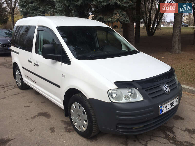 Volkswagen Caddy (2005)