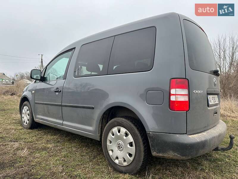 Volkswagen Caddy (2011)