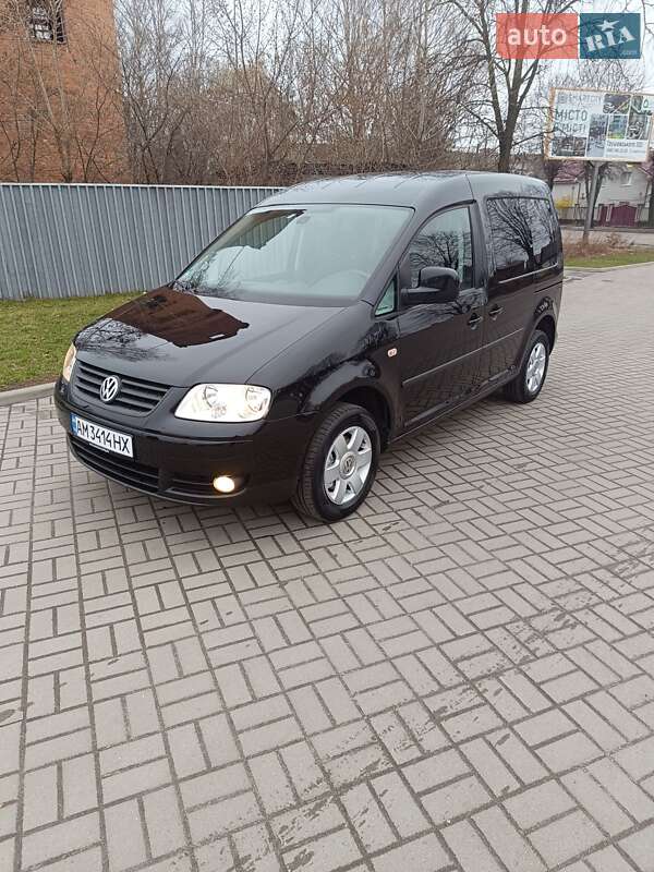 Volkswagen Caddy (2010)