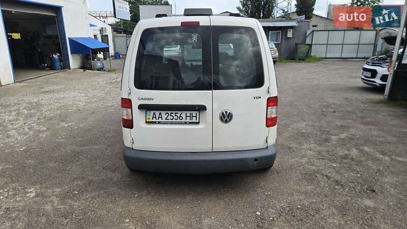 Volkswagen Caddy (2008)