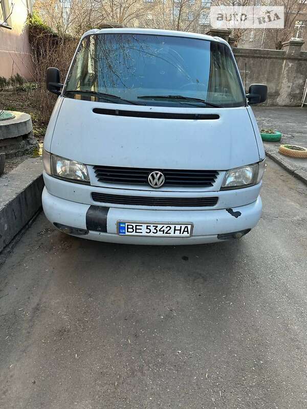 Volkswagen Caravelle (1996)