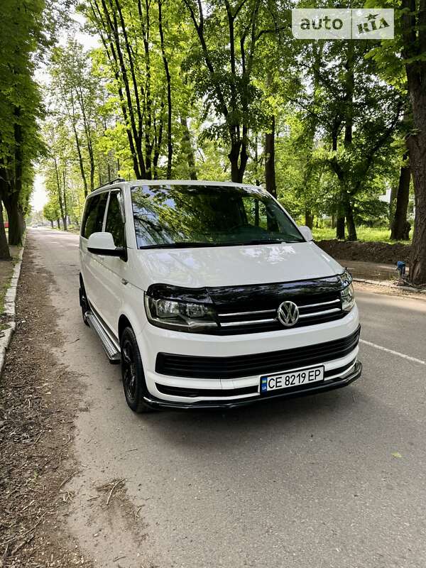 Volkswagen Caravelle (2016)