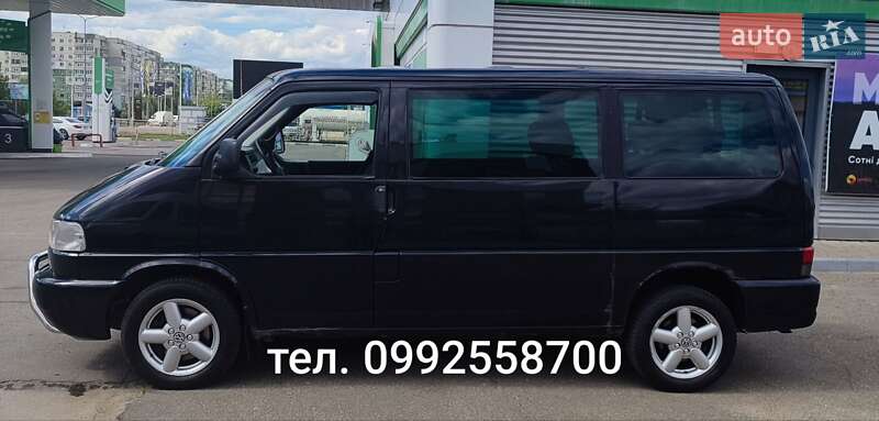 Volkswagen Caravelle (2002)
