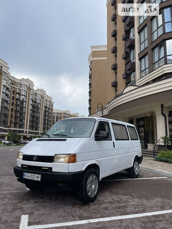 Volkswagen Caravelle (1993)
