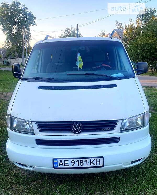 Volkswagen Caravelle (1997)