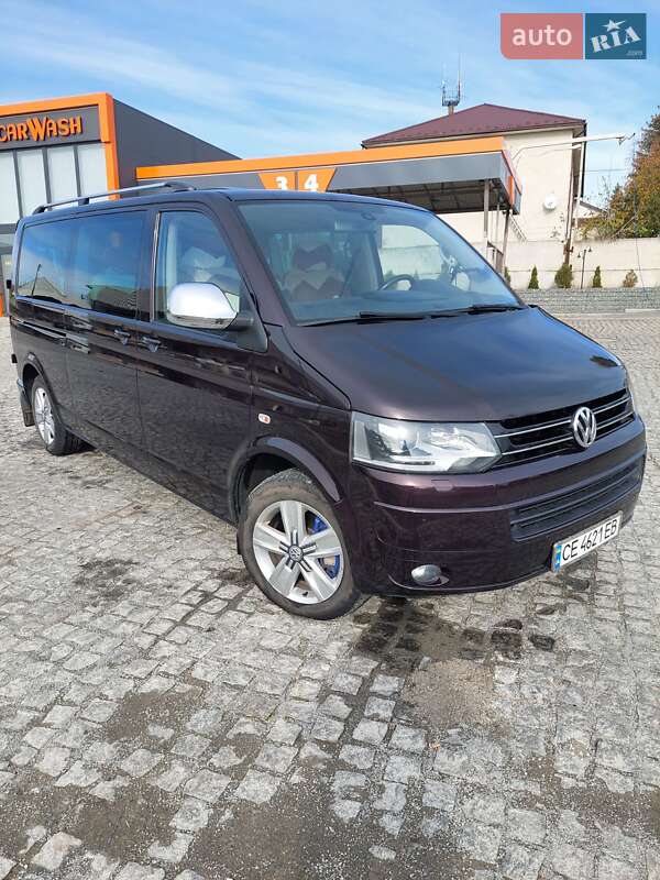 Volkswagen Caravelle (2013)