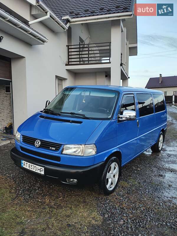Volkswagen Caravelle (2000)