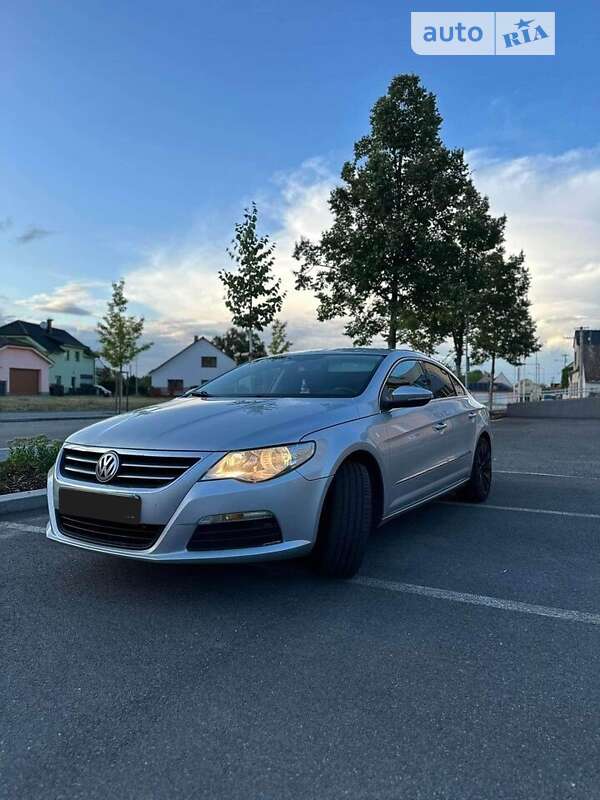 Volkswagen Cc - passat cc (2010)