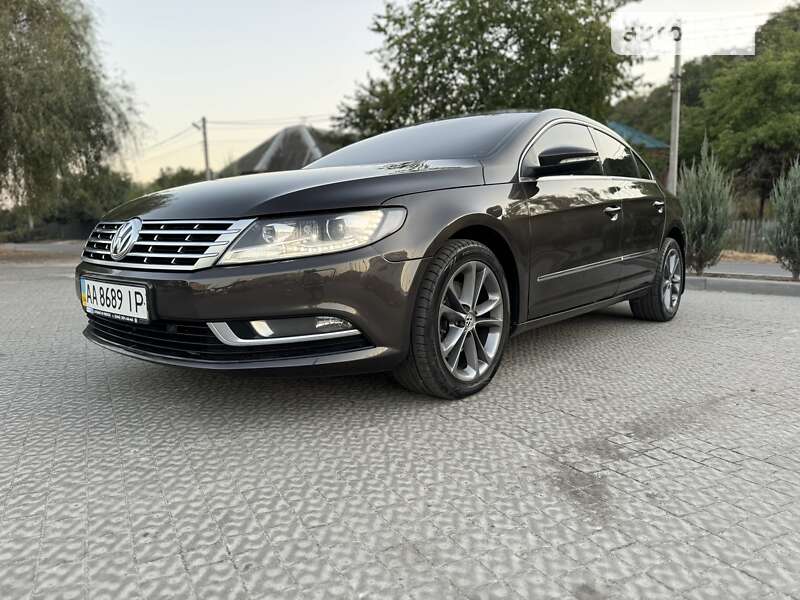 Volkswagen Cc - passat cc (2013)