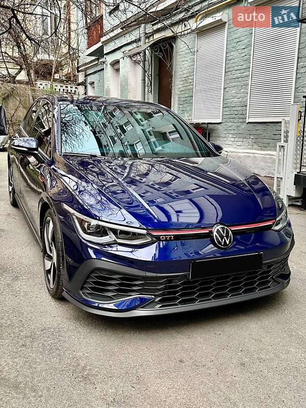 Volkswagen Golf gti (2021)