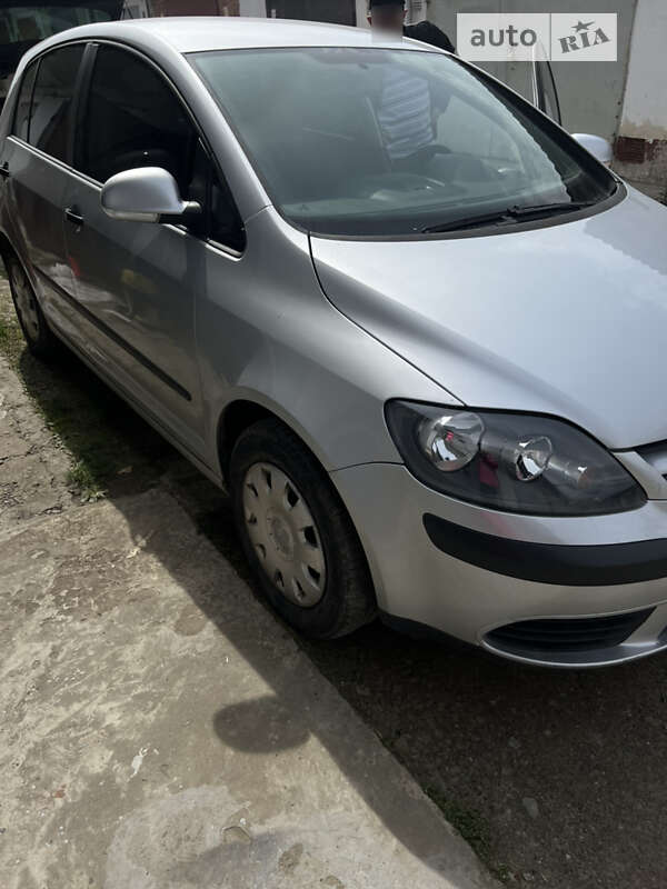Volkswagen Golf plus (2005)