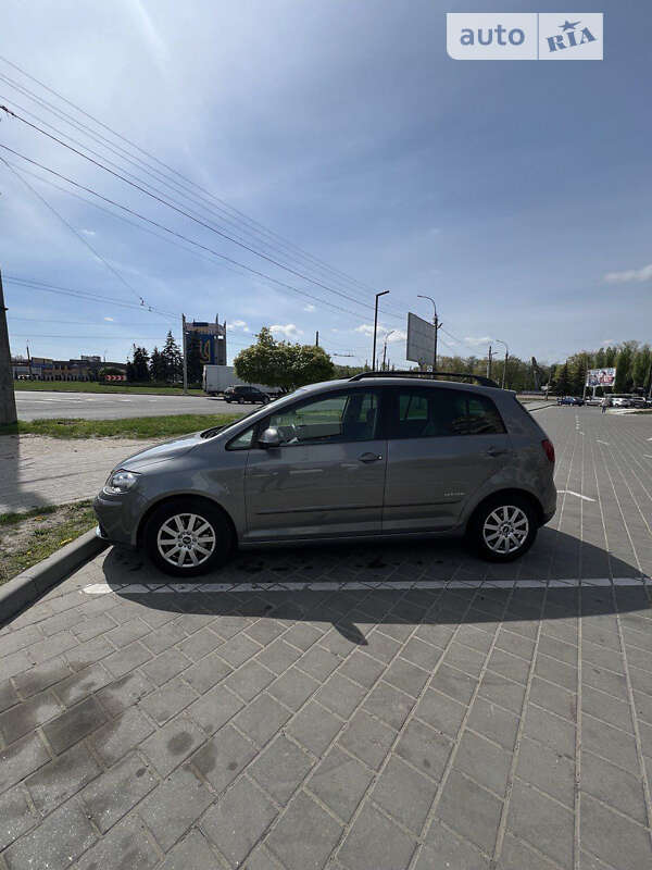 Volkswagen Golf plus (2008)