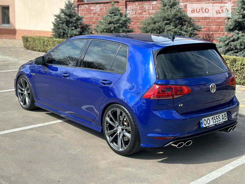 Volkswagen Golf r (2017)