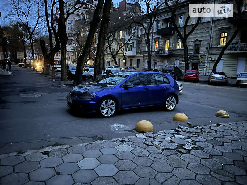 Volkswagen Golf r (2017)