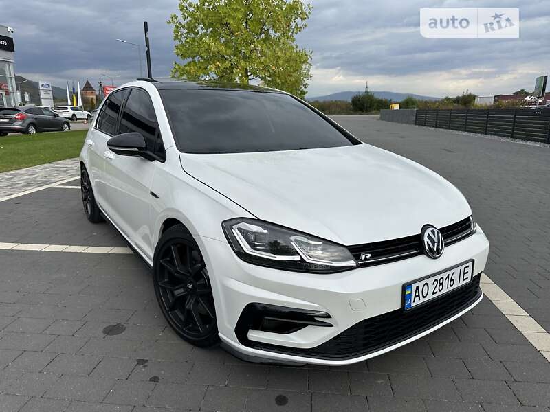 Volkswagen Golf r (2018)