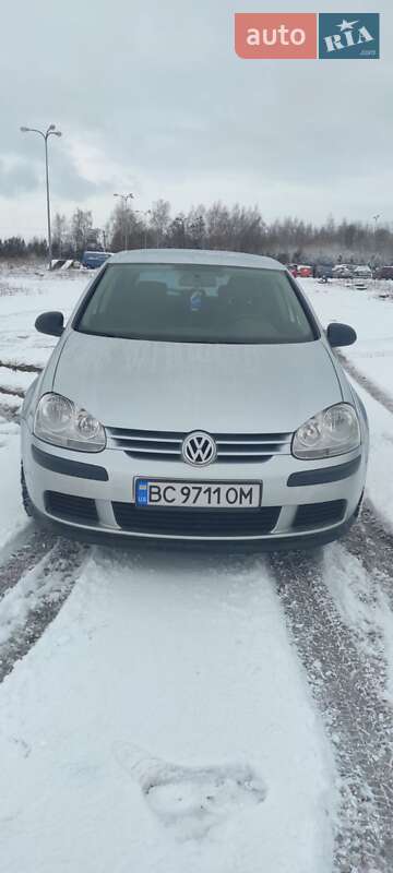 Volkswagen Golf (2008)