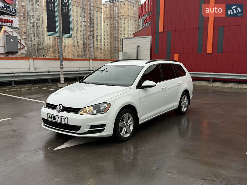 Volkswagen Golf (2015)