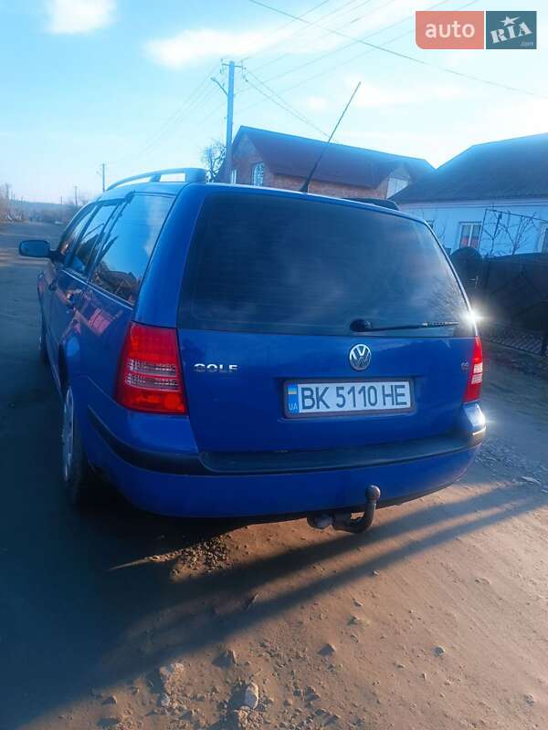 Volkswagen Golf (2001)