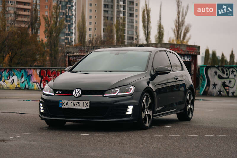 Volkswagen Golf (2014)