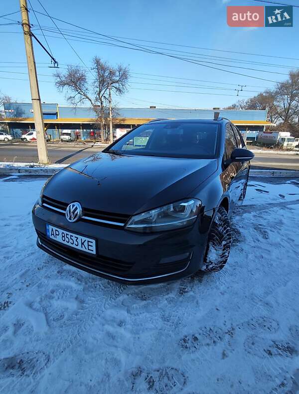 Volkswagen Golf (2016)
